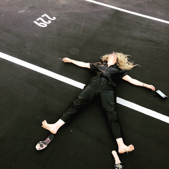 doing whatever i want 🪩🪩🪩 - Picture 3 of 10